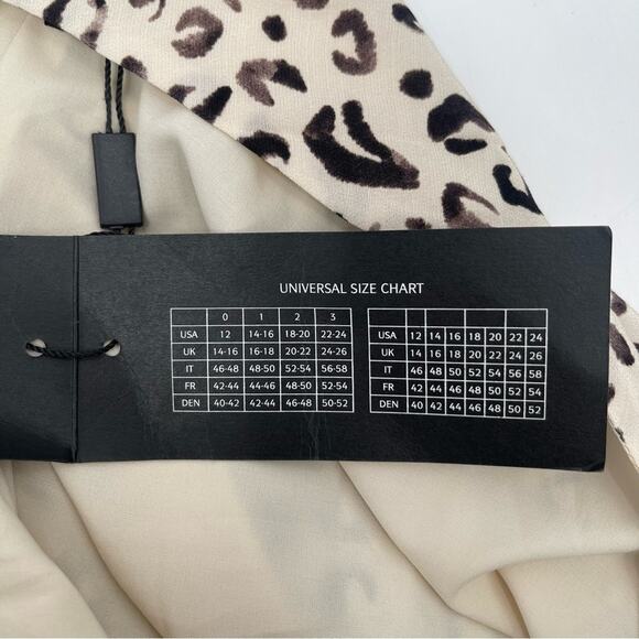 11 HONORE Tank Blouse Size 14 NWT Cropped Plus Size Curvy Animal Print Halter - Picture 6 of 16